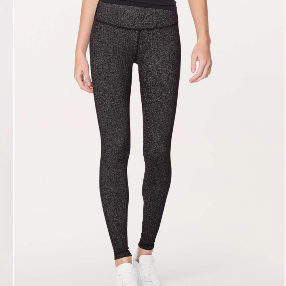 Lululemon Wunder Under Hi-Rise Tight *28"
Heathered Herringbone Heathered Black